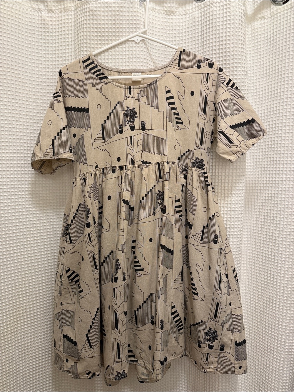 Beige Architectural Short Sleeve Cotton Mini Dress - size XS